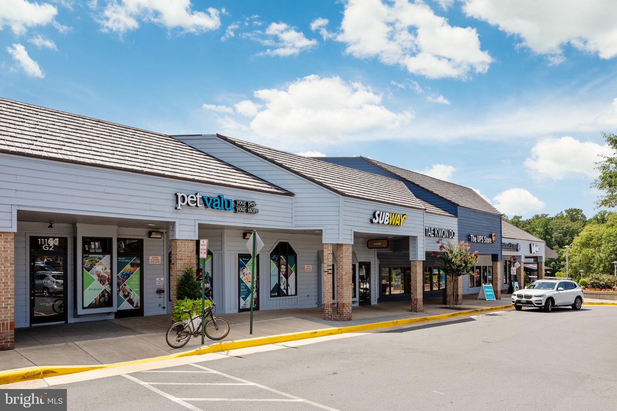 2272 Gunsmith Square Reston, VA 20191 - Photo 39 of 63 a view of a food mall next to a building