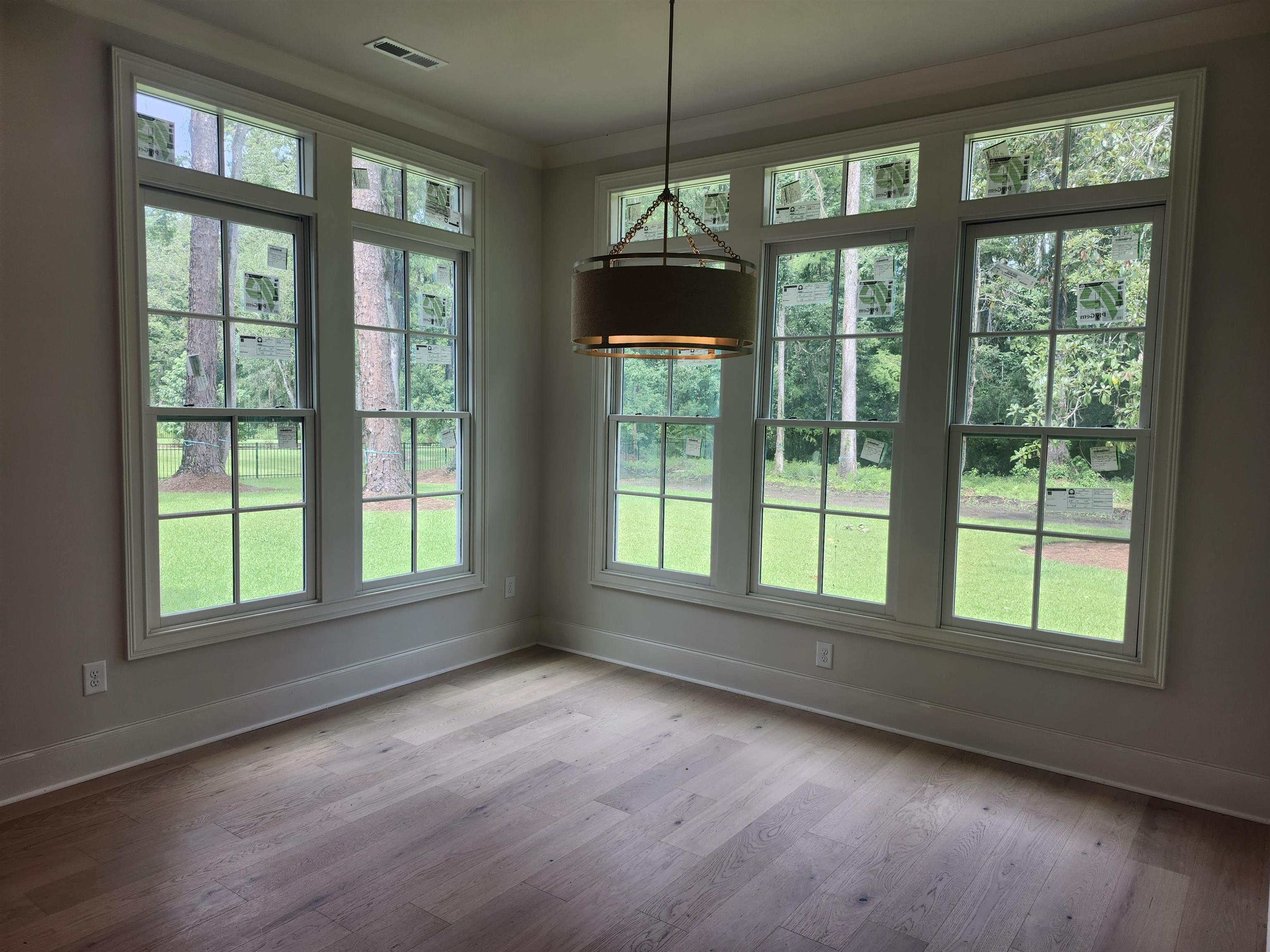 231 Tuckers Road Pawleys Island, SC 29585 - Photo 4 of 12 Gallery Image 4