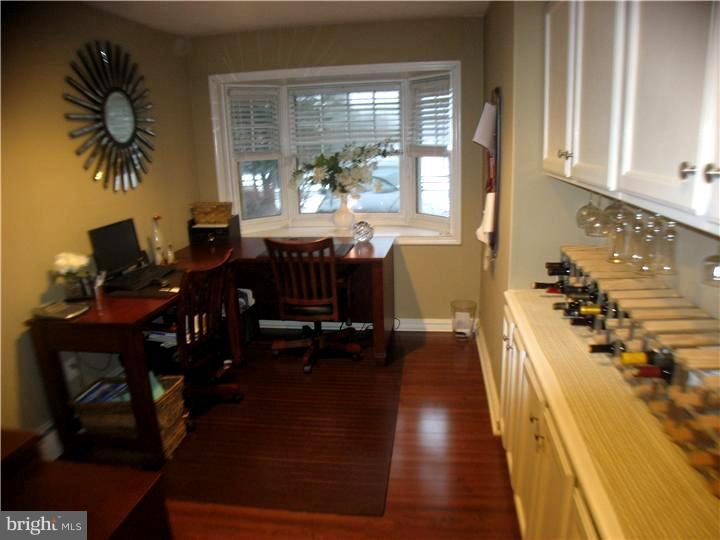 122 Berkley Road Devon, PA 19333 - Photo 9 of 16