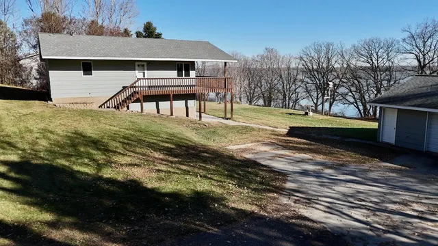$335,333 | 31110 County Road 10, Ashby, MN 56309