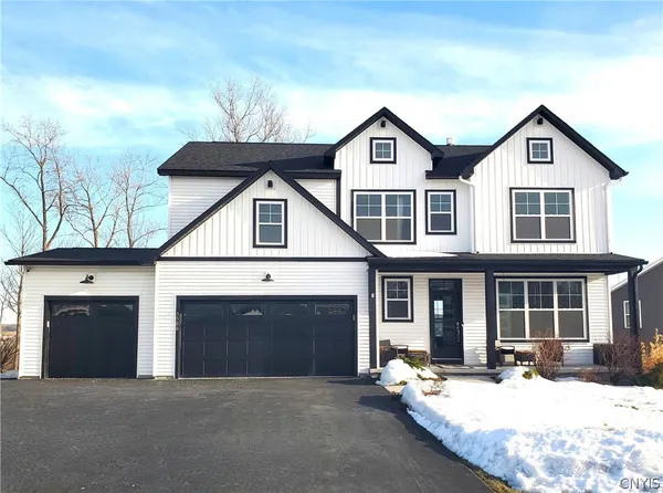 $675,000 | 5506 Rolling Meadows Way, Camillus, NY 13031