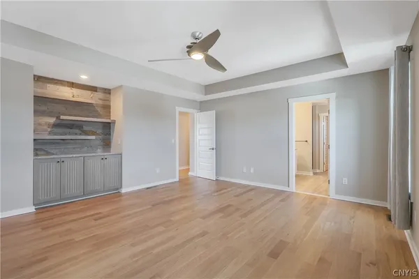 $675,000 | 5506 Rolling Meadows Way, Camillus, NY 13031