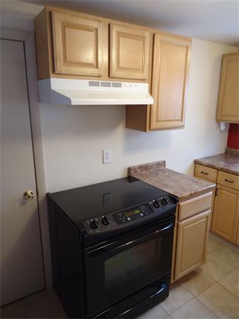 110 Lucerne Road Springfield, MA 01119 - Photo 4 of 16