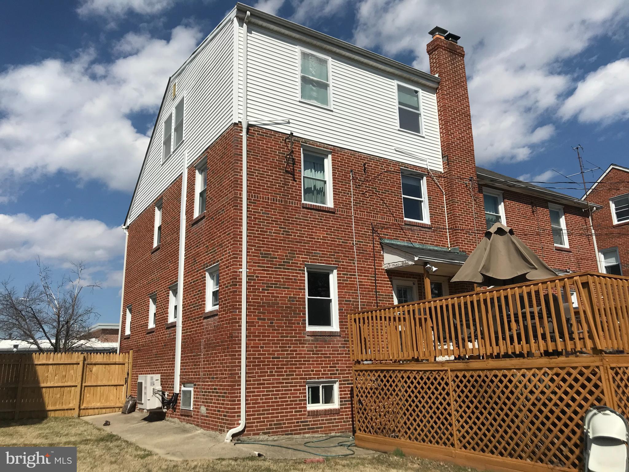3821 Labyrinth Road Baltimore, MD 21215 - Photo 2 of 16