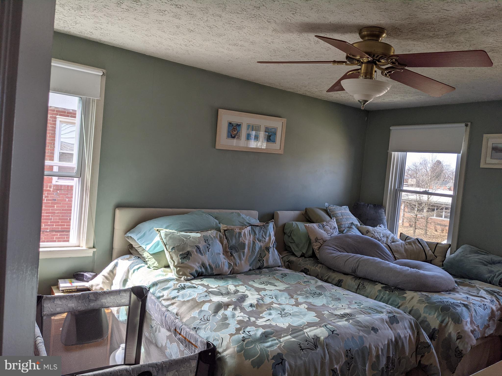 3821 Labyrinth Road Baltimore, MD 21215 - Photo 13 of 16