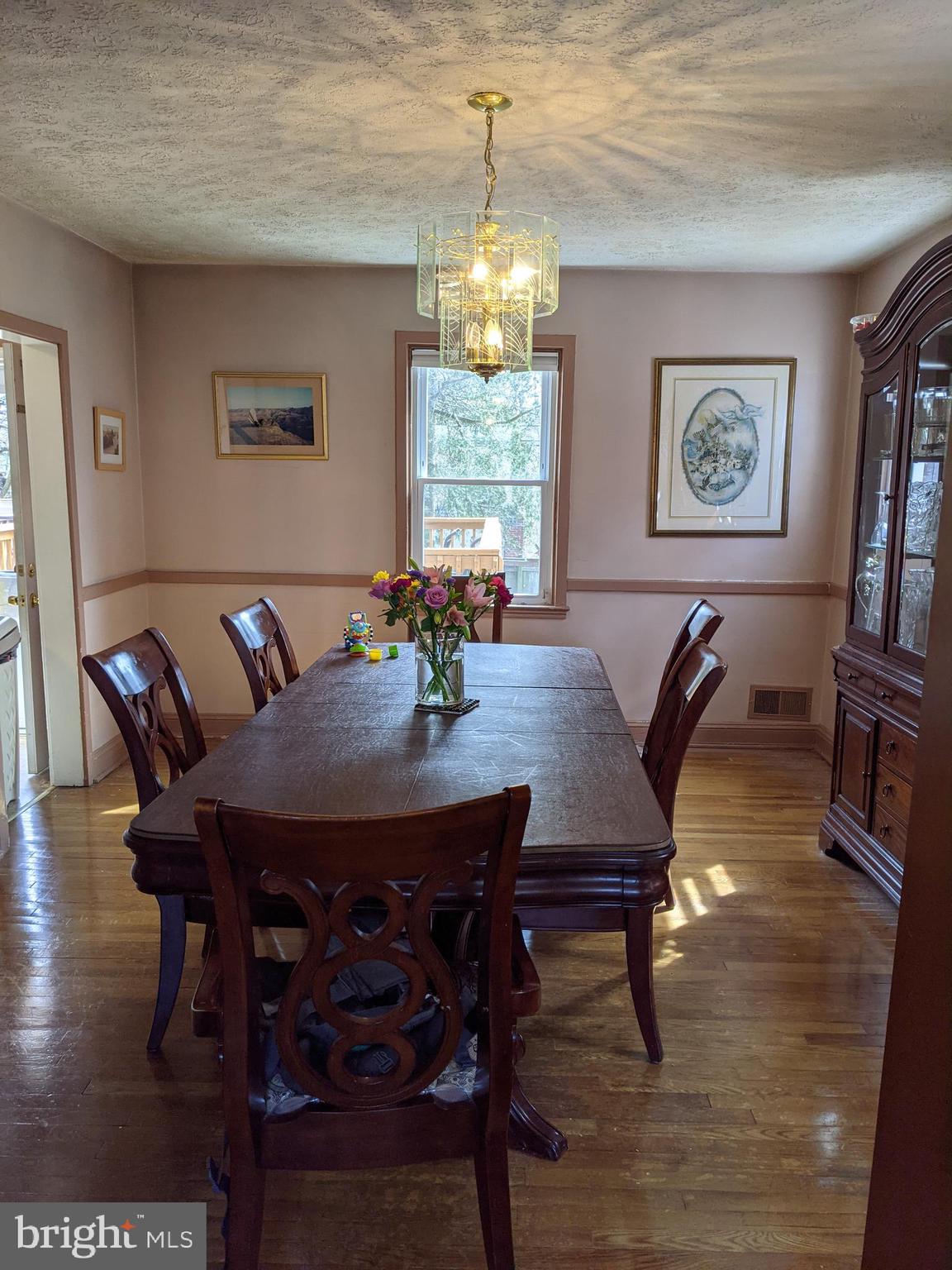 3821 Labyrinth Road Baltimore, MD 21215 - Photo 5 of 16