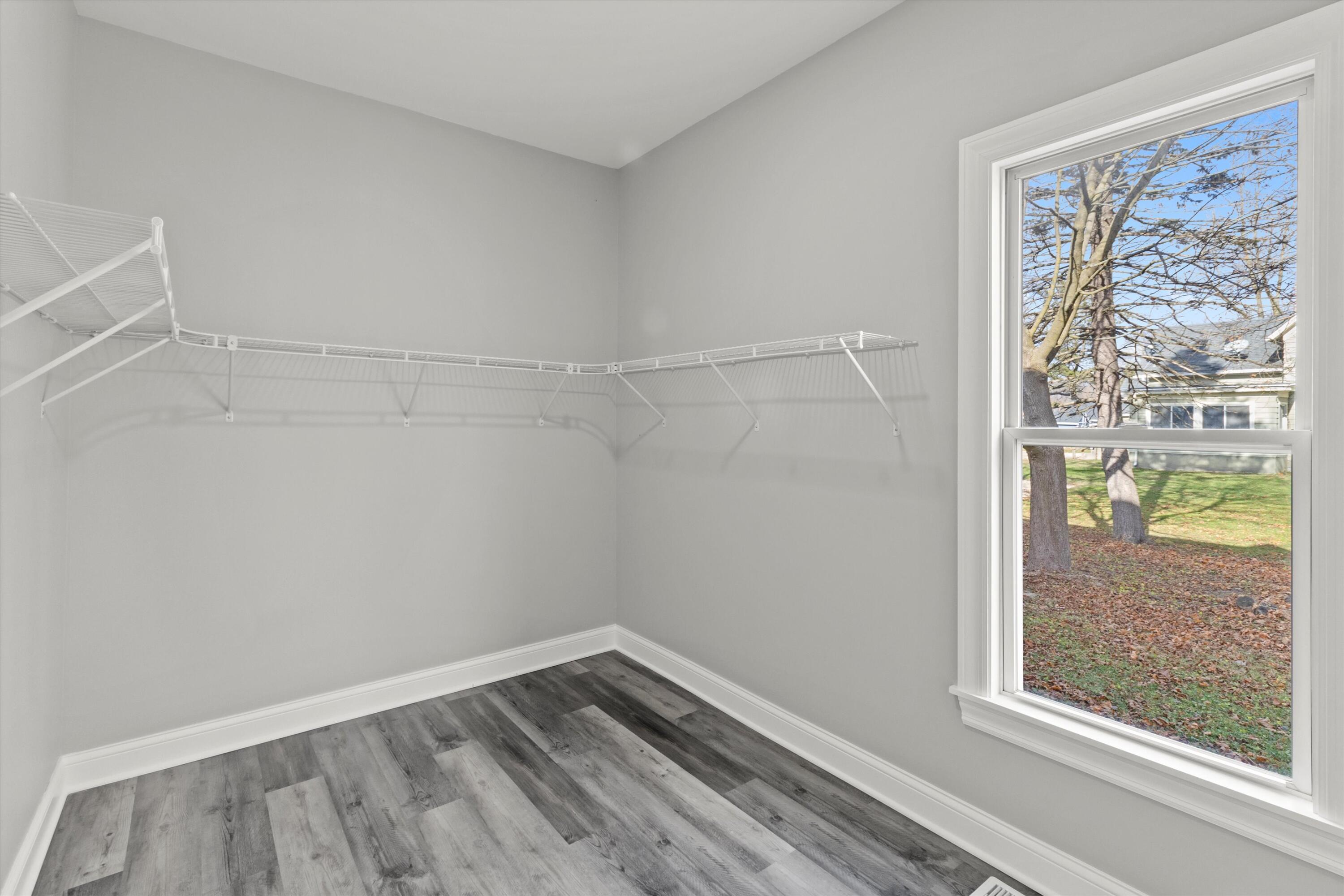 144 Seymour Street Sharon, WI 53585 - Photo 21 of 48 26-IMG_6898