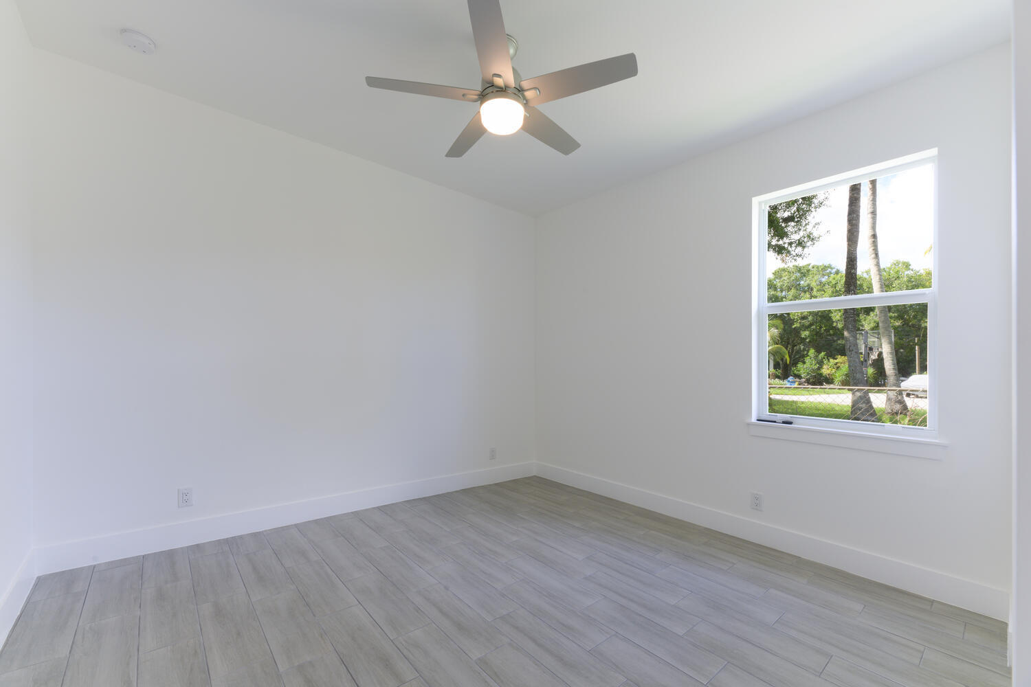 18050 Limestone Creek Road Jupiter, FL 33458 - Photo 19 of 26 18058 Limestone Creek Rd-large-010-016-D