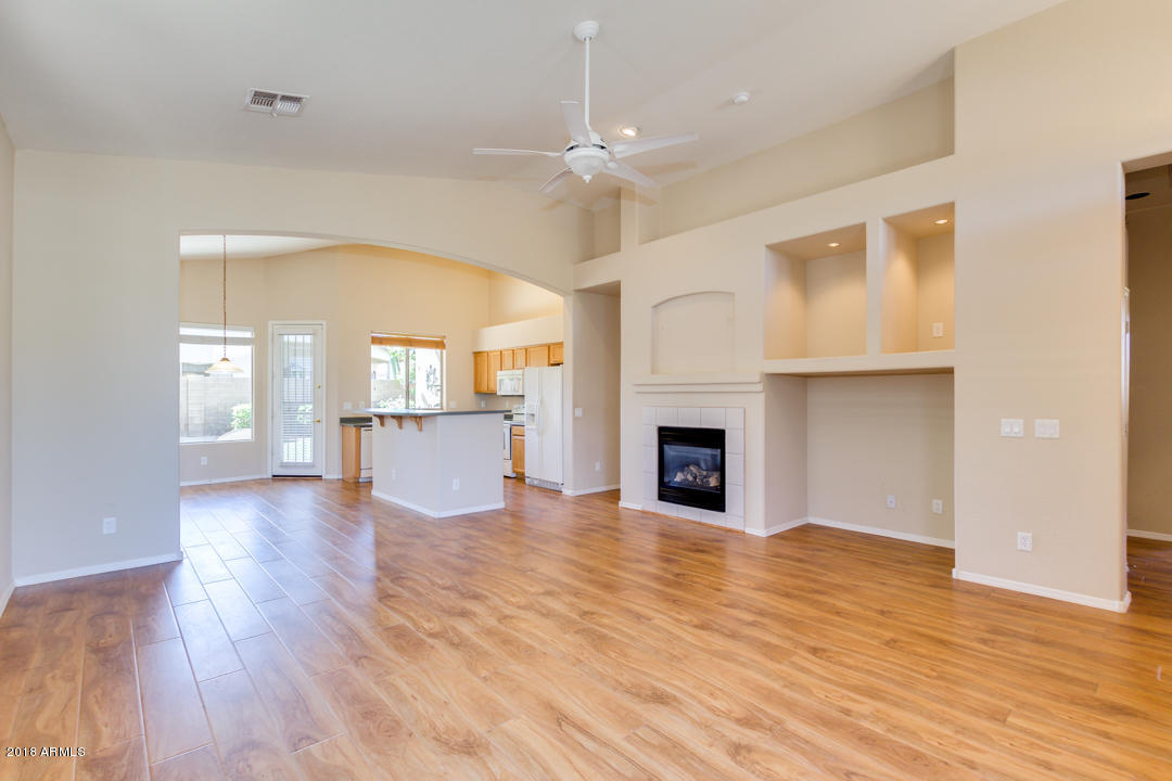 6543 West Jomax Road Phoenix, AZ 85083 - Photo 7 of 31 Gallery Image 7