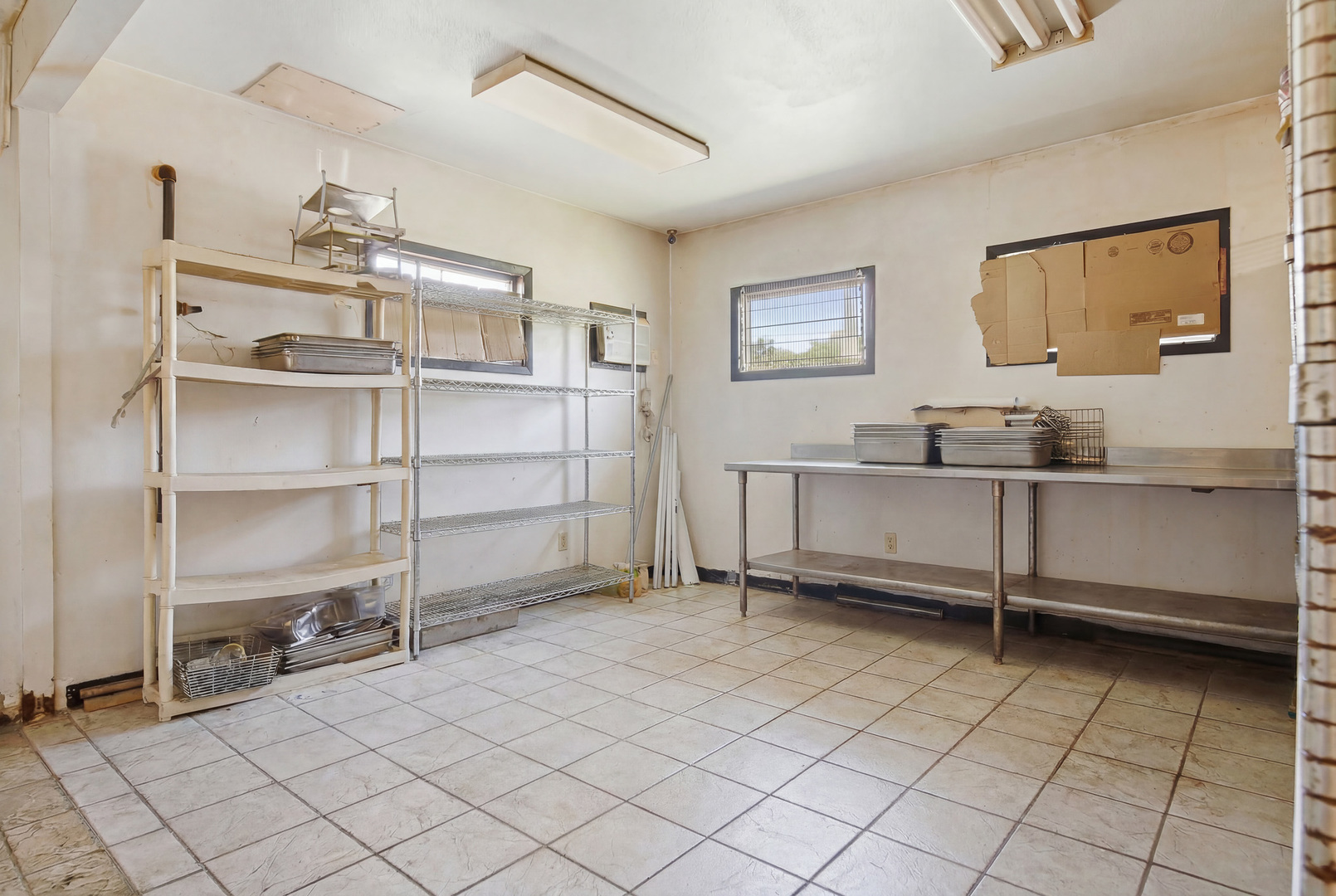 707 Freeport Road Sterling, IL 61081 - Photo 47 of 49