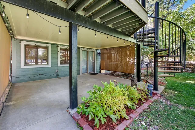 a view of a porch with garden