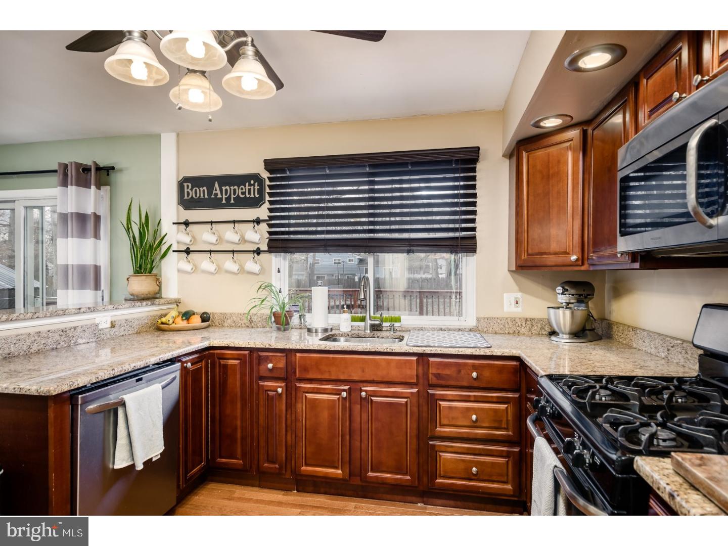 49 Briarcliff Road Atco, NJ 08004 - Photo 8 of 25 Gallery Image 8