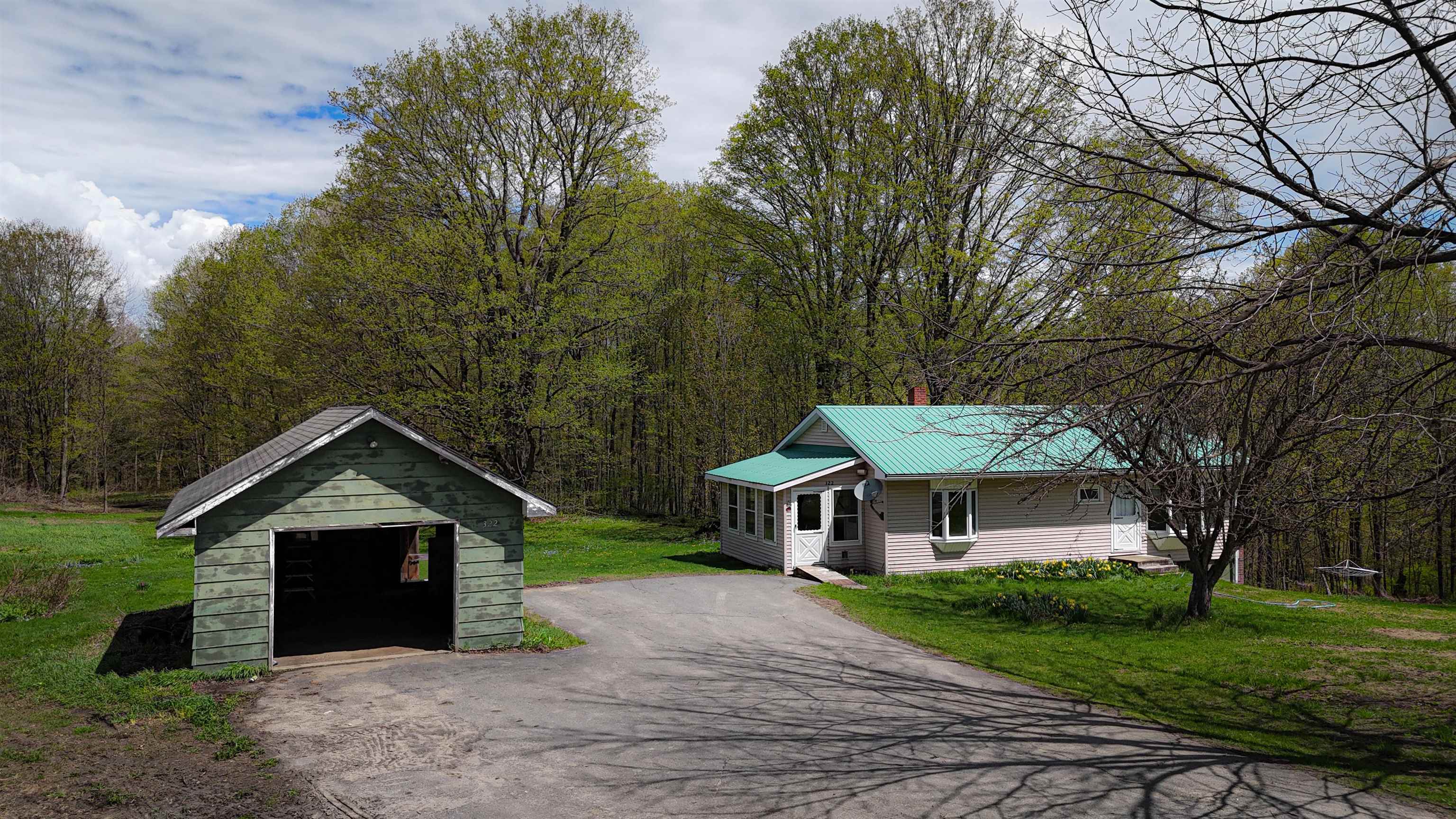 322 Coffin Road St. Johnsbury, VT 05819 - Photo 40 of 42 Gallery Image 40