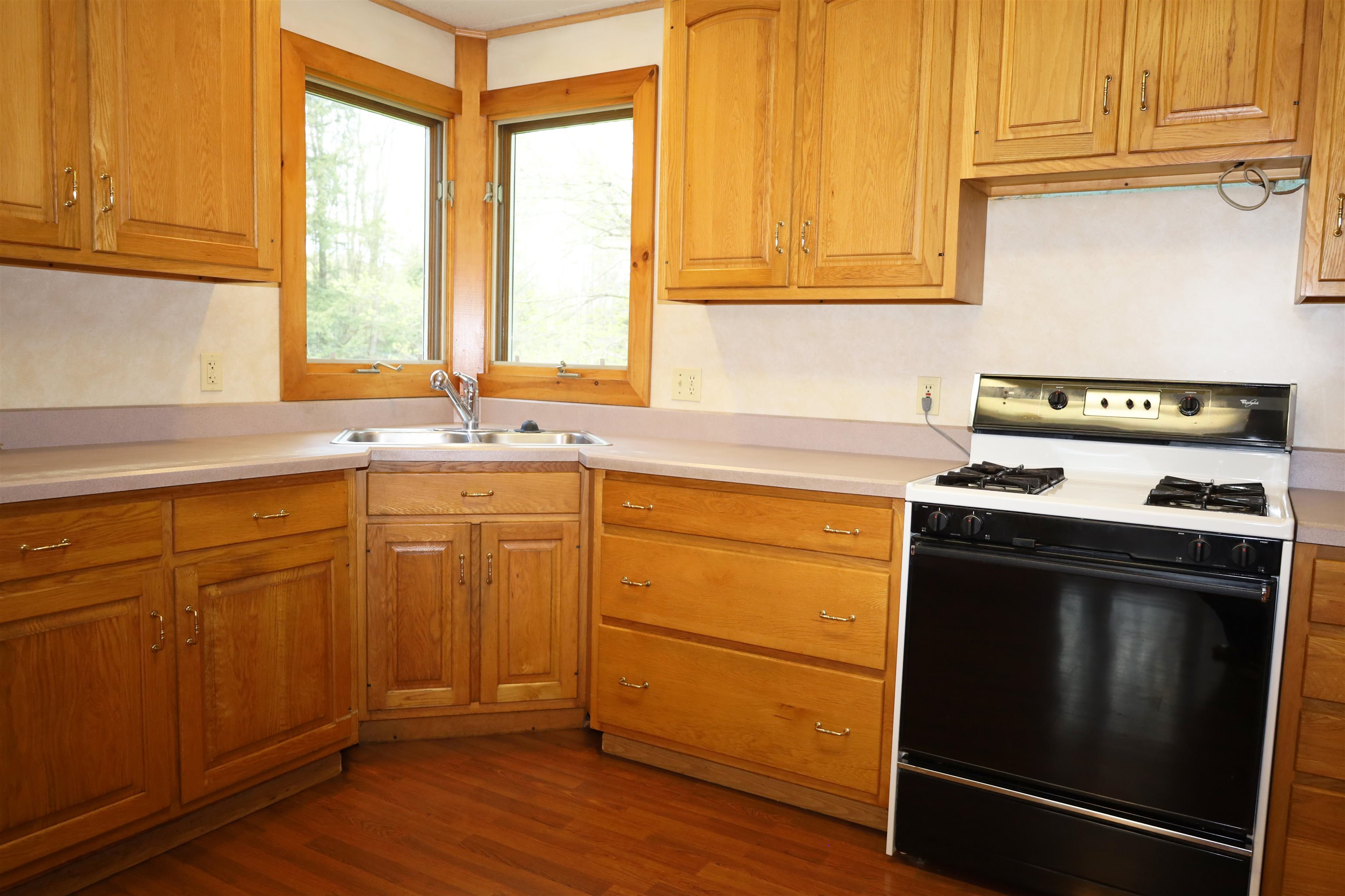 322 Coffin Road St. Johnsbury, VT 05819 - Photo 6 of 42 Gallery Image 6