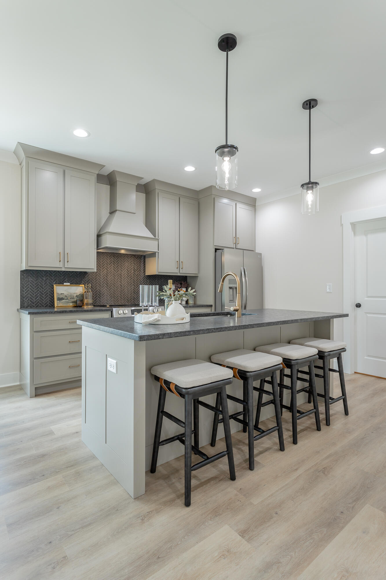 20 Wallaby Way Harrison, TN 37341 - Photo 10 of 32 107 Cascade Drive HD-35