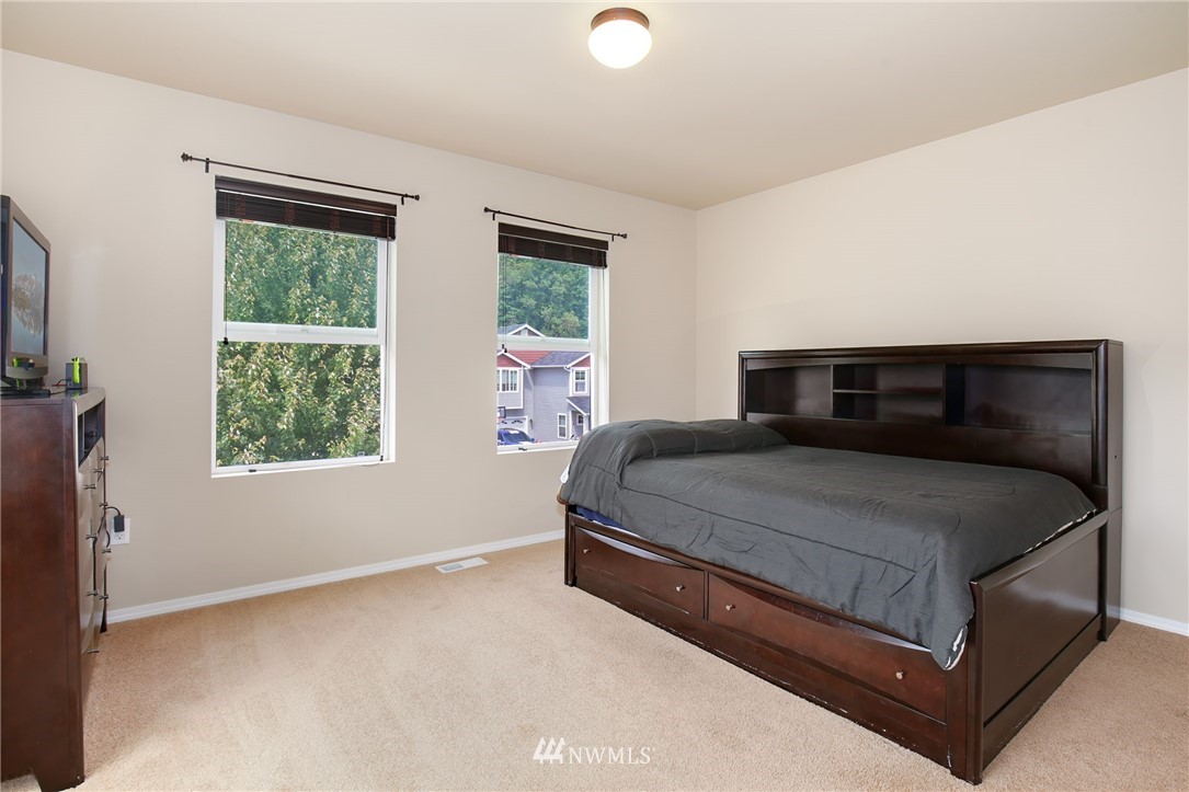 1159 Swan Loop DuPont, WA 98327 - Photo 22 of 25 Gallery Image 22