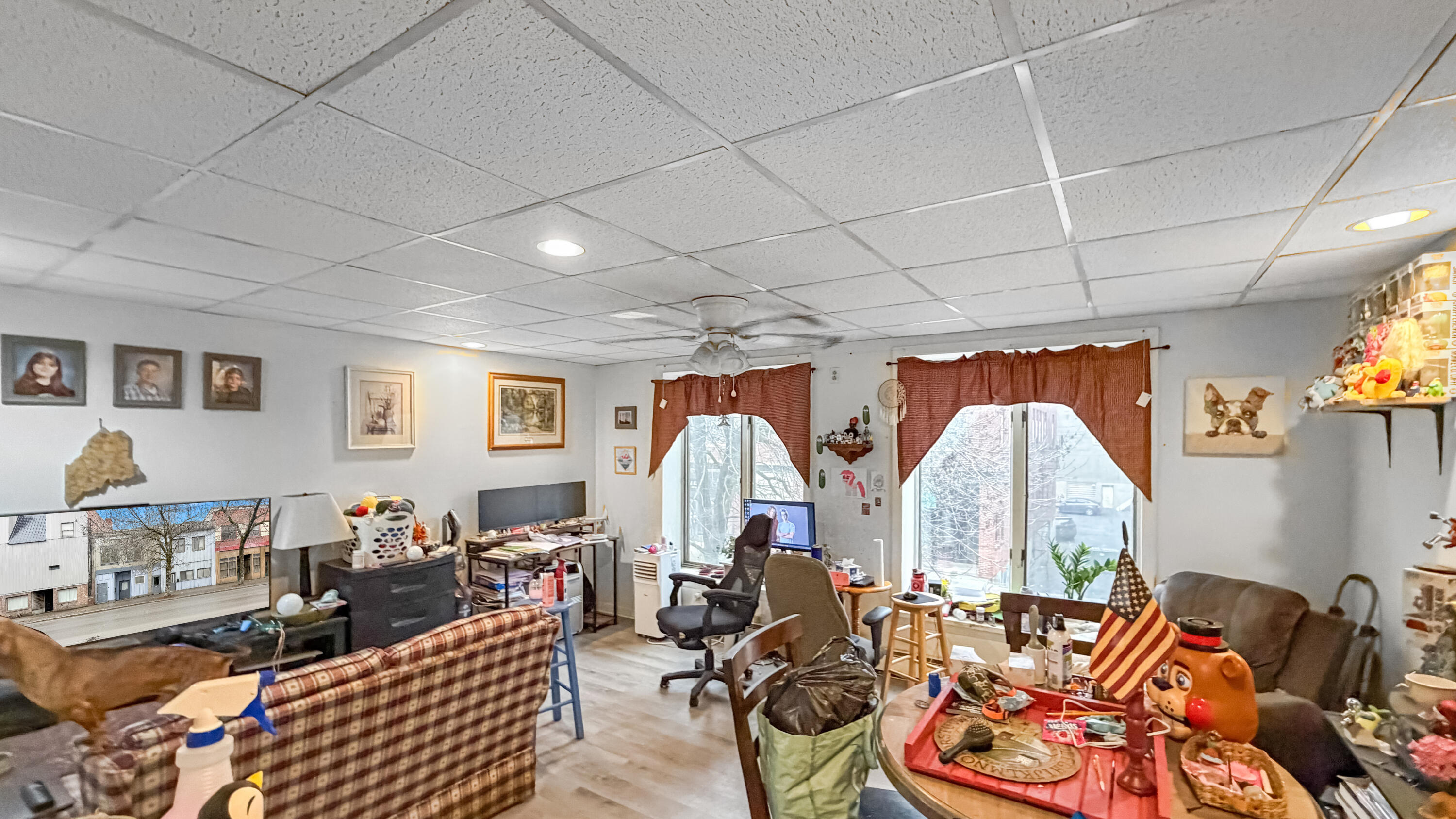 160 State Street Presque Isle, ME 04769 - Photo 22 of 35 Unit 3 Living Room (2)