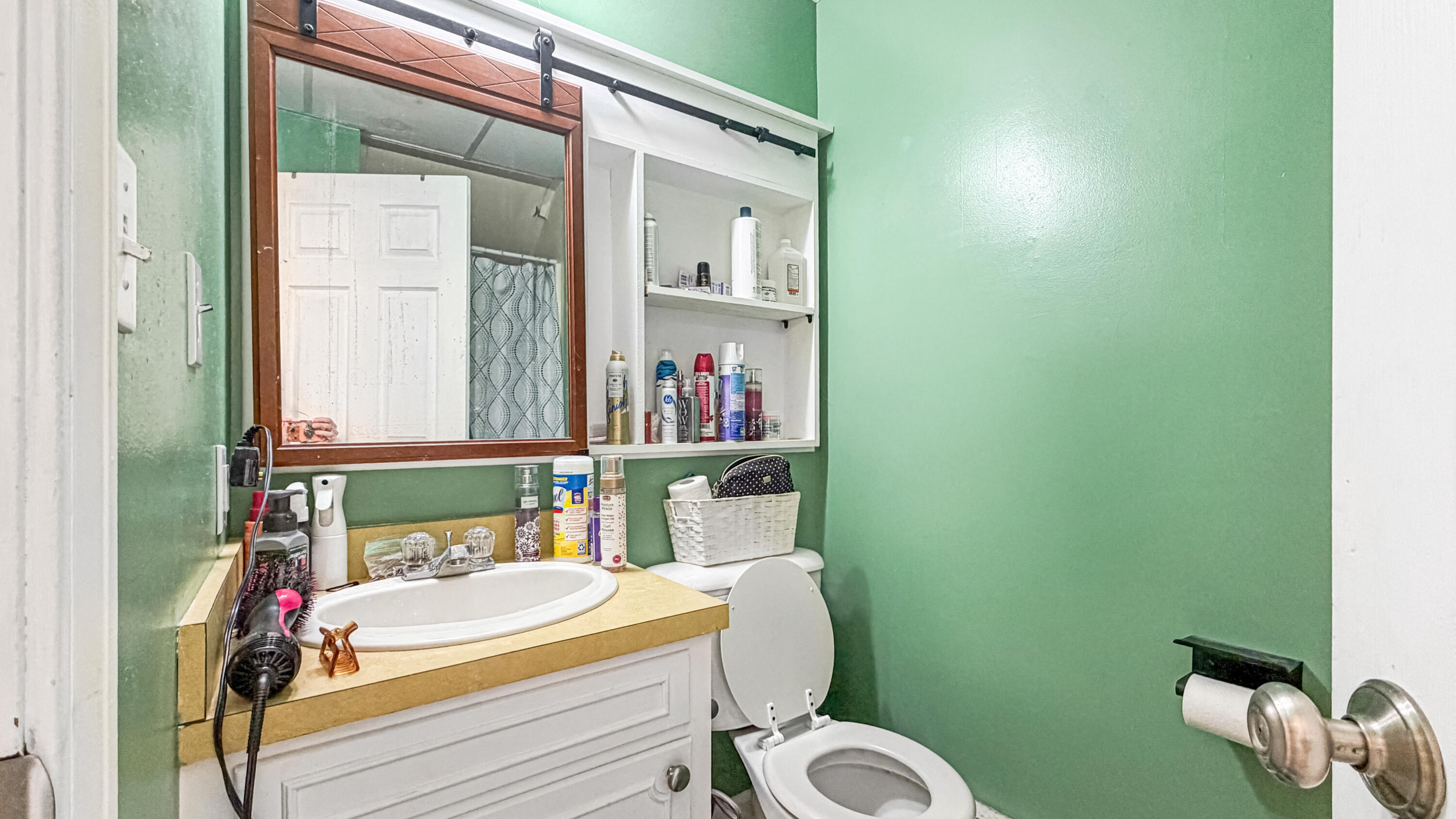 160 State Street Presque Isle, ME 04769 - Photo 9 of 35 Unit 1 Bathroom