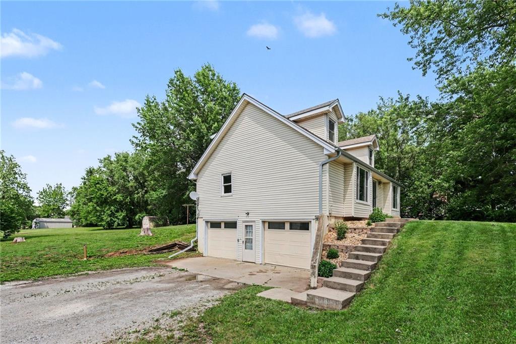 702 Howard Road Trimble, MO 64492 - Photo 24 of 27