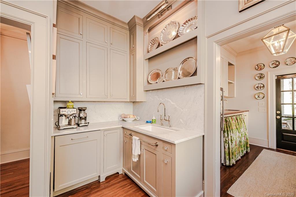 1924 Park Road Charlotte, NC 28203 - Photo 13 of 48 Gallery Image 13