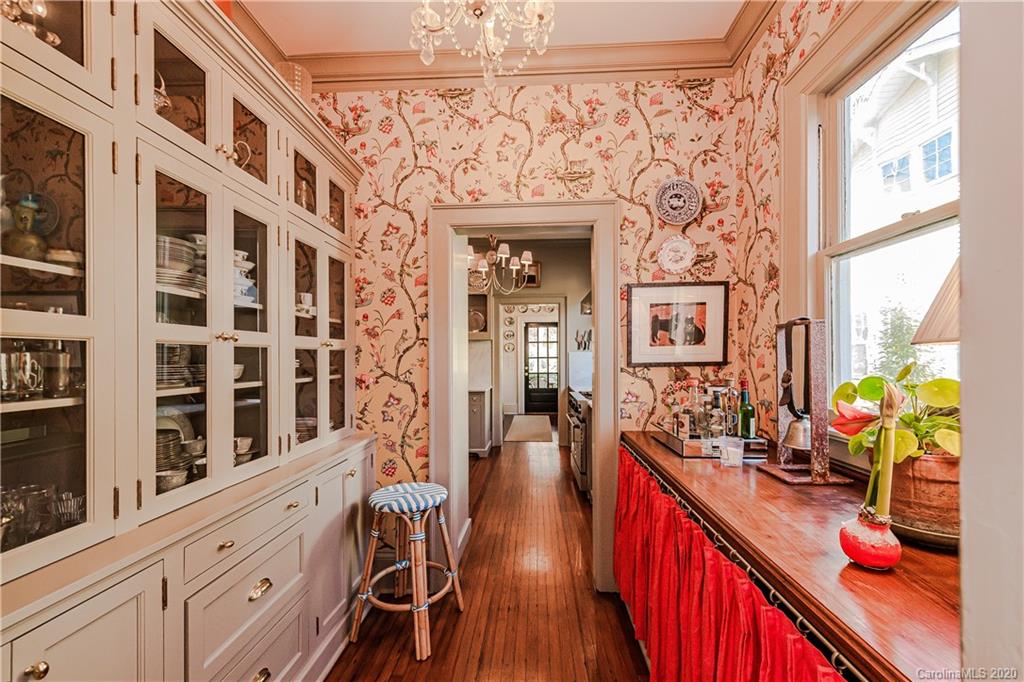 1924 Park Road Charlotte, NC 28203 - Photo 10 of 48 Gallery Image 10