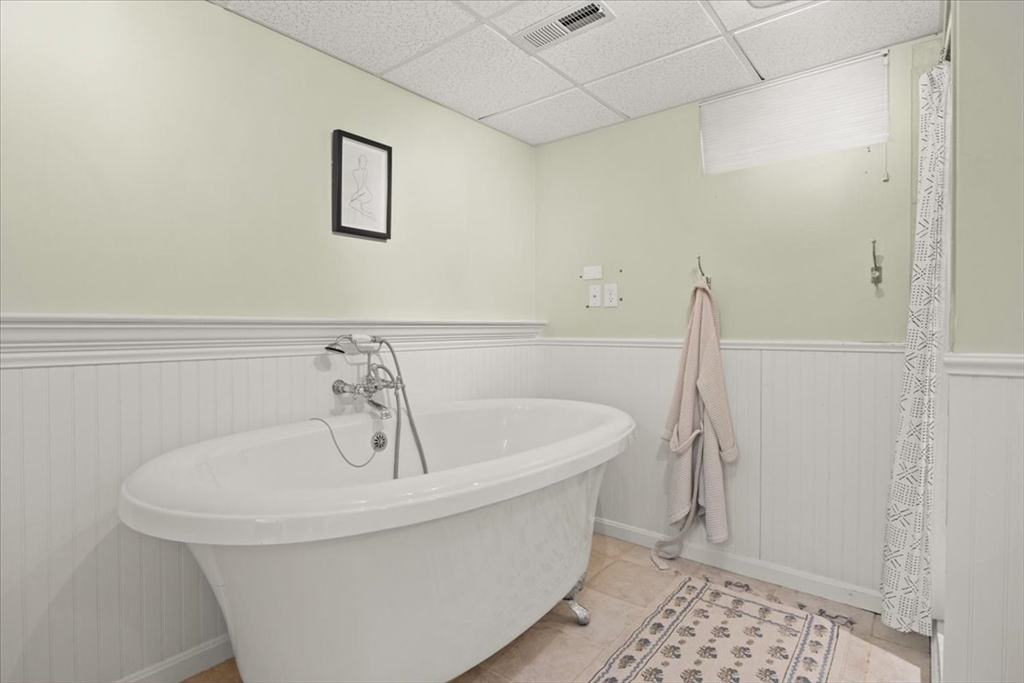 2697 Cranberry Highway, Unit 28 Wareham, MA 02571 - Photo 30 of 37 a bathroom with a sink