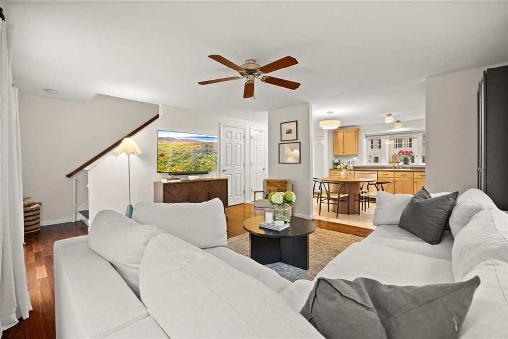 2697 Cranberry Highway, Unit 28 Wareham, MA 02571 - Photo 8 of 37 a living room with furniture and a large window