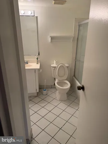 $2,600 | 418 Girard Street, Unit 302, Gaithersburg, MD 20877