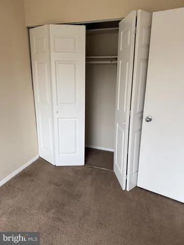 $2,600 | 418 Girard Street, Unit 302, Gaithersburg, MD 20877