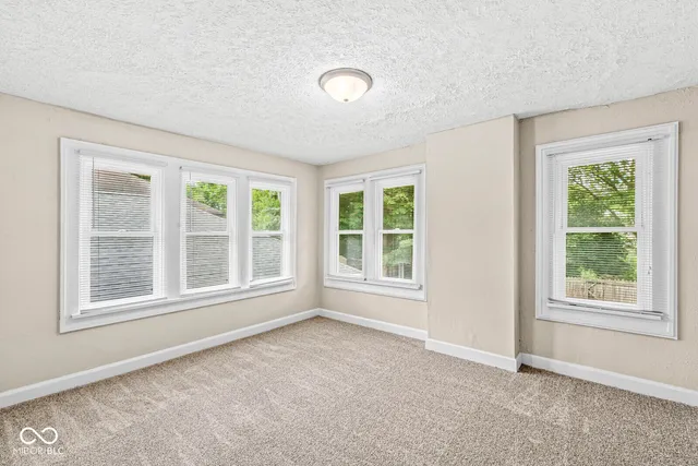 $1,750 | 4248 Carrollton Avenue, Indianapolis, IN 46205