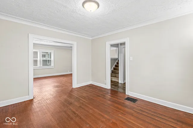 $1,750 | 4248 Carrollton Avenue, Indianapolis, IN 46205