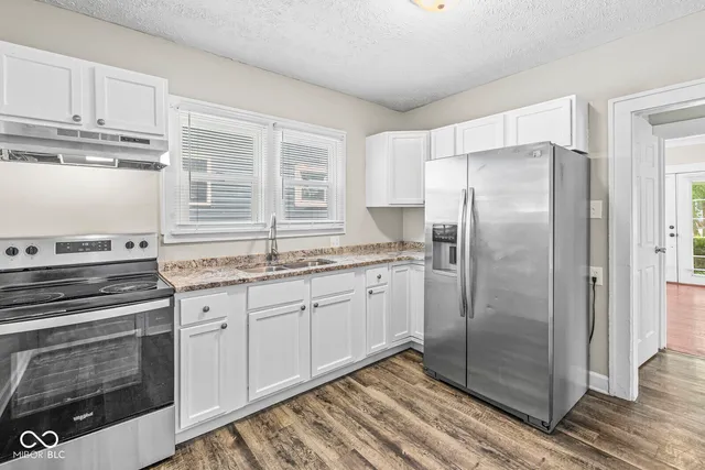 $1,750 | 4248 Carrollton Avenue, Indianapolis, IN 46205