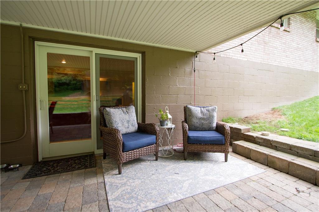 110 Wyngate Road Coraopolis, PA 15108 - Photo 22 of 25 Gallery Image 22