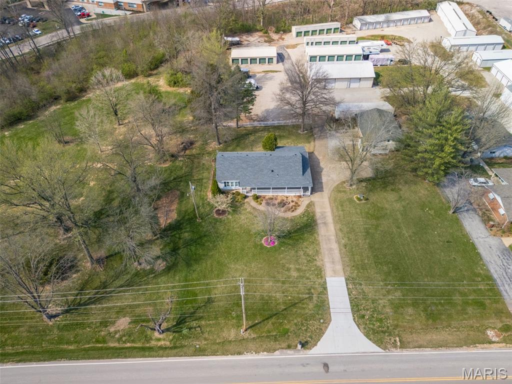 1045 Airport Road Festus, MO 63028 - Photo 12 of 57