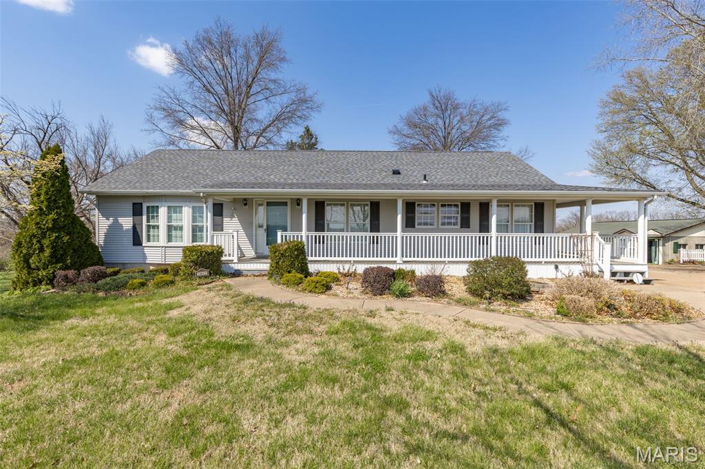 1045 Airport Road Festus, MO 63028 - Photo 2 of 57