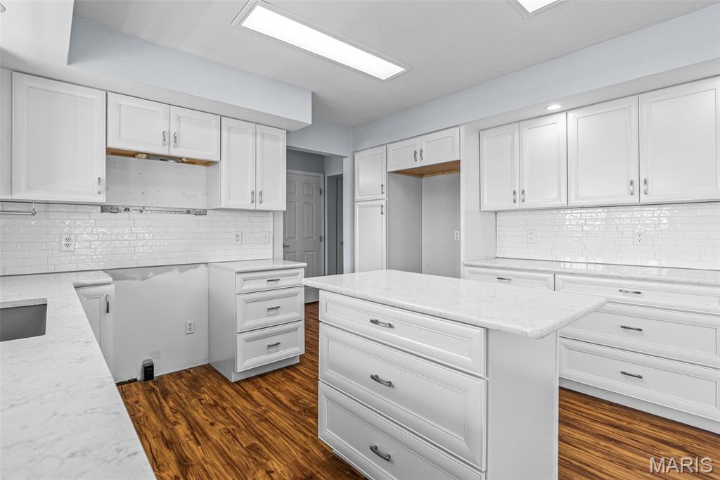 1045 Airport Road Festus, MO 63028 - Photo 28 of 57