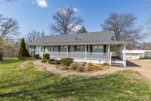 $365,000 | 1045 Airport Road, Festus, MO 63028