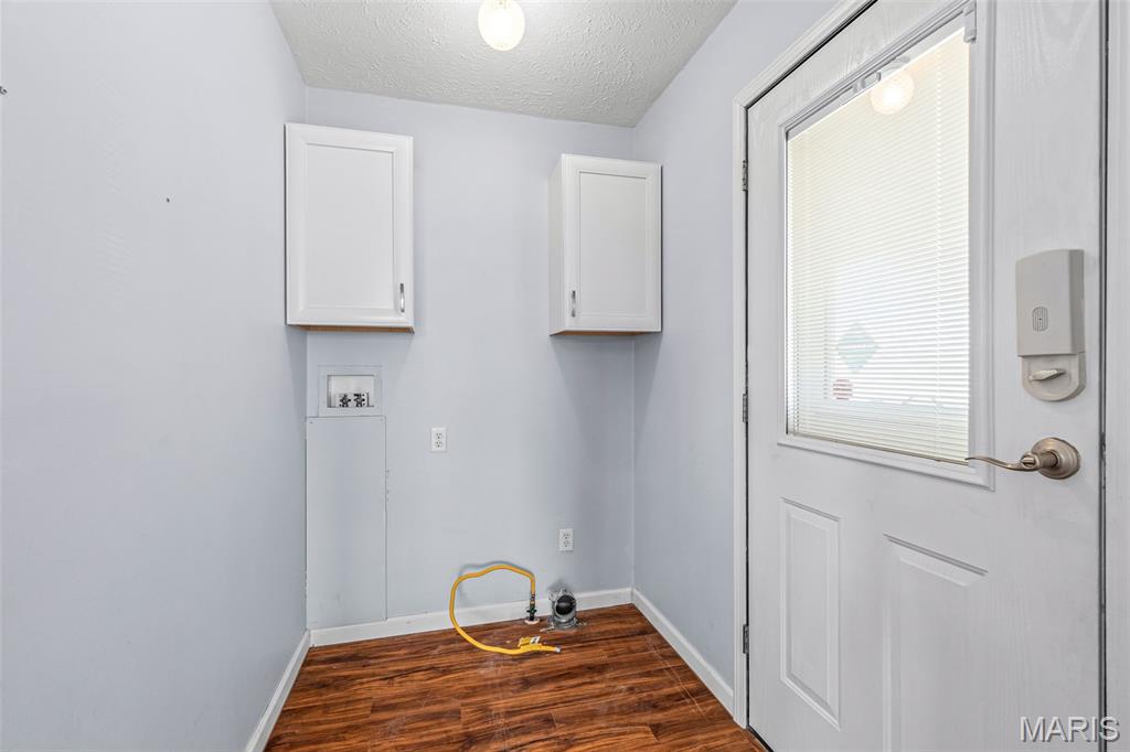 1045 Airport Road Festus, MO 63028 - Photo 34 of 57