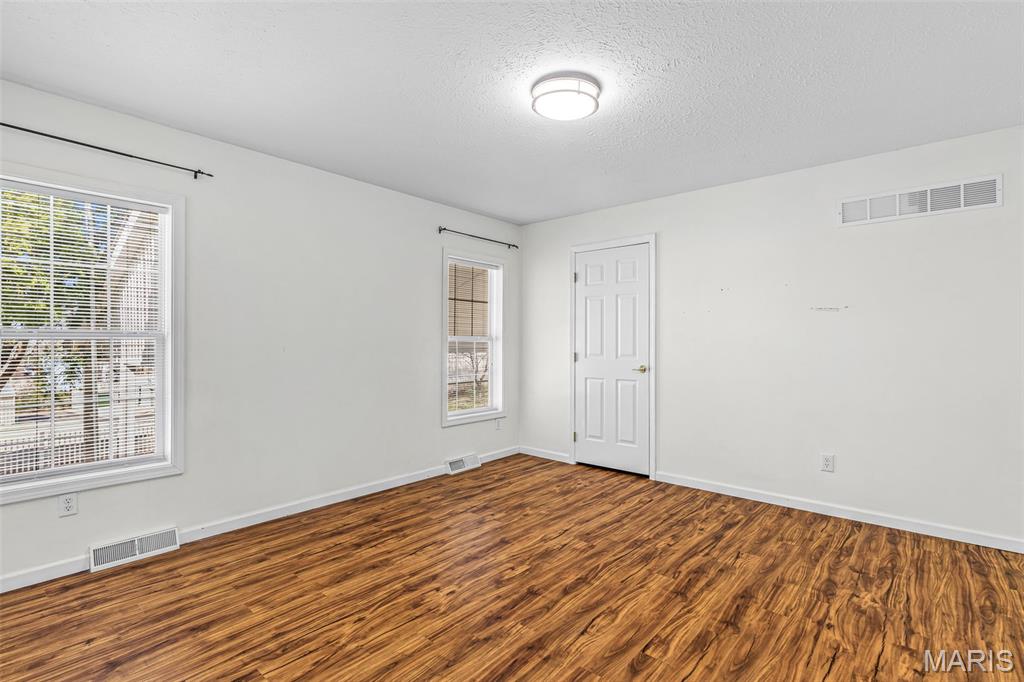 1045 Airport Road Festus, MO 63028 - Photo 35 of 57