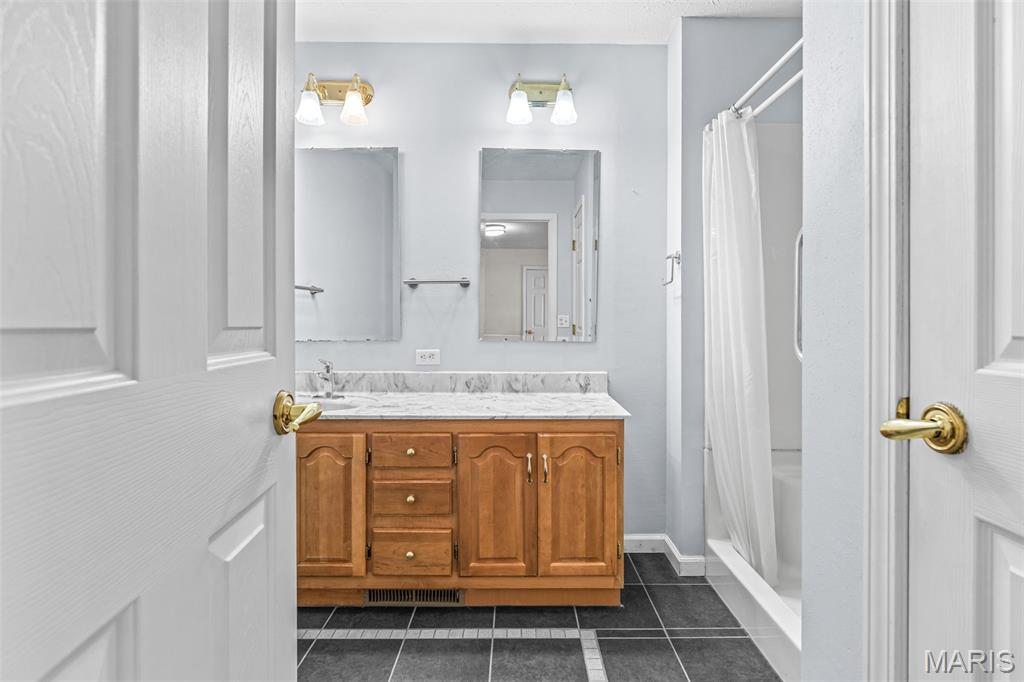 1045 Airport Road Festus, MO 63028 - Photo 38 of 57