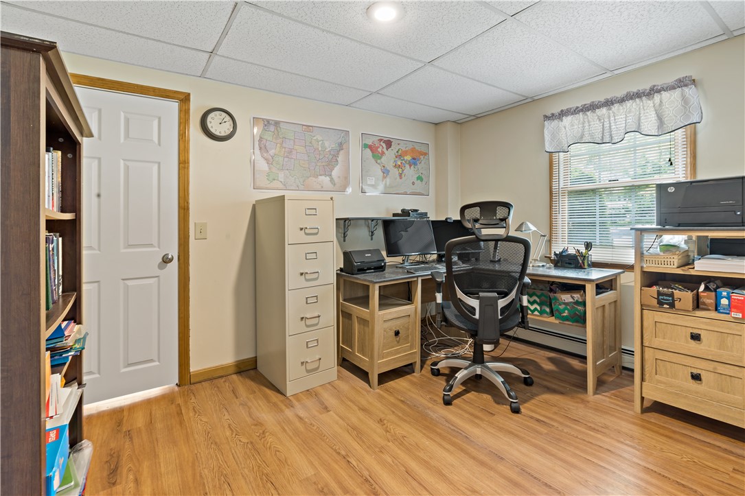 825 Middlebridge Road South Kingstown, RI 02879 - Photo 32 of 49