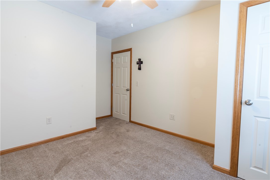 825 Middlebridge Road South Kingstown, RI 02879 - Photo 37 of 49