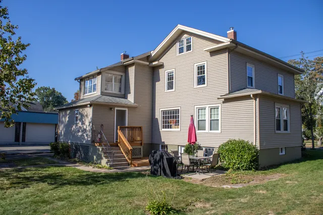 $2,250 | 34 Fair Street, Wallingford, CT 06492