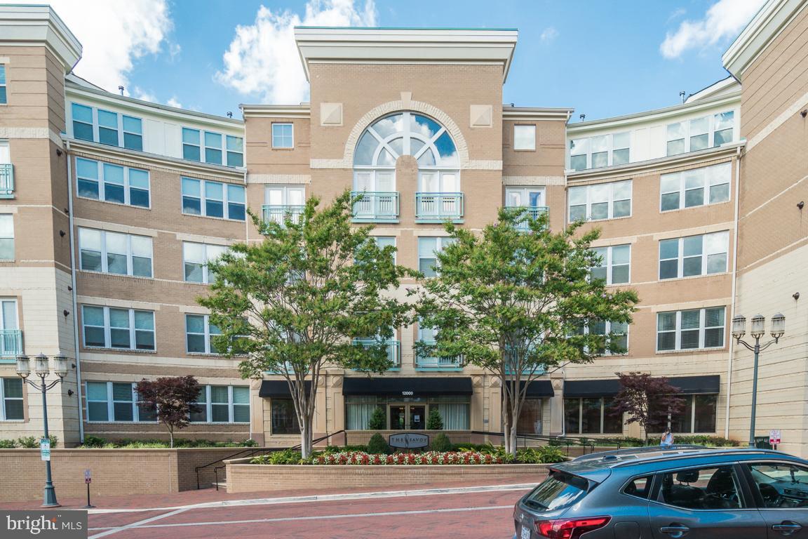 12000 Market Street, Unit 419 Reston, VA 20190 - Photo 2 of 38 Savoy at the Reston Town Center