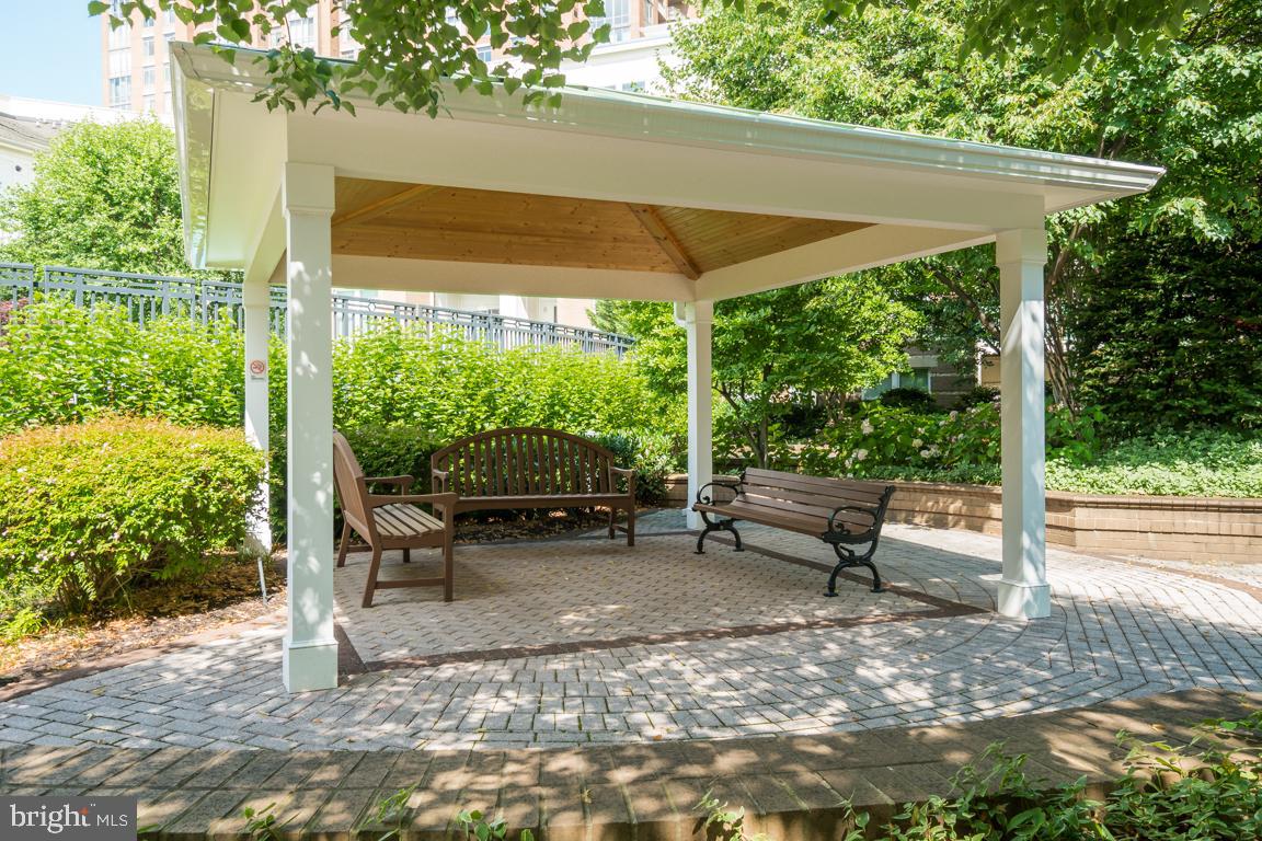 12000 Market Street, Unit 419 Reston, VA 20190 - Photo 28 of 38 Gazebo on the grounds