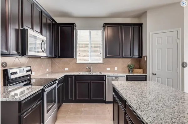 $2,350 | 169 Marcheeta Way, Leander, TX 78641