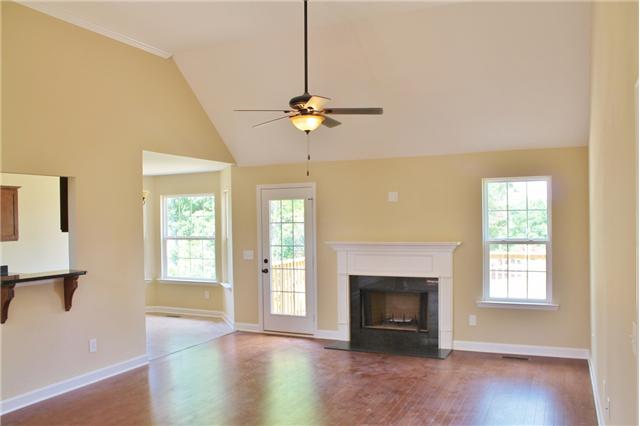 122 Legends Ridge Drive Lebanon, TN 37090 - Photo 4 of 19 Gallery Image 4