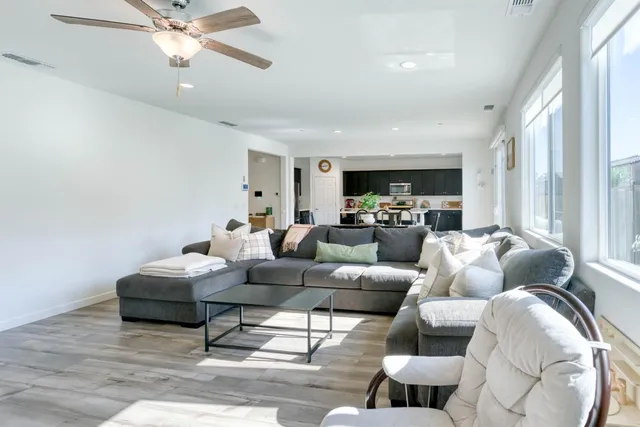 $610,000 | 6559 East Berkeley Avenue, Fresno, CA 93727