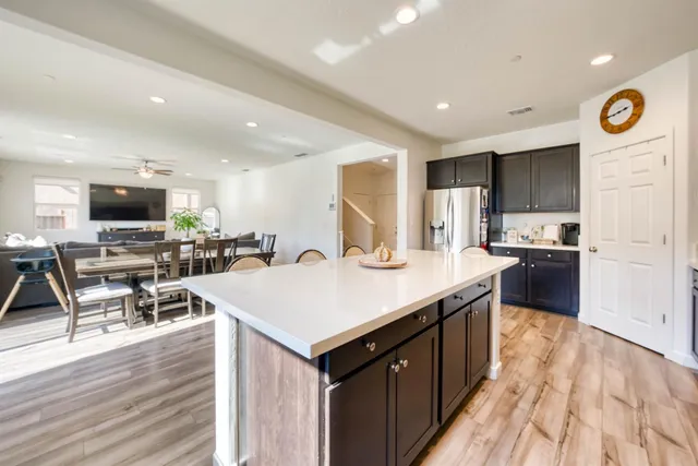 $610,000 | 6559 East Berkeley Avenue, Fresno, CA 93727