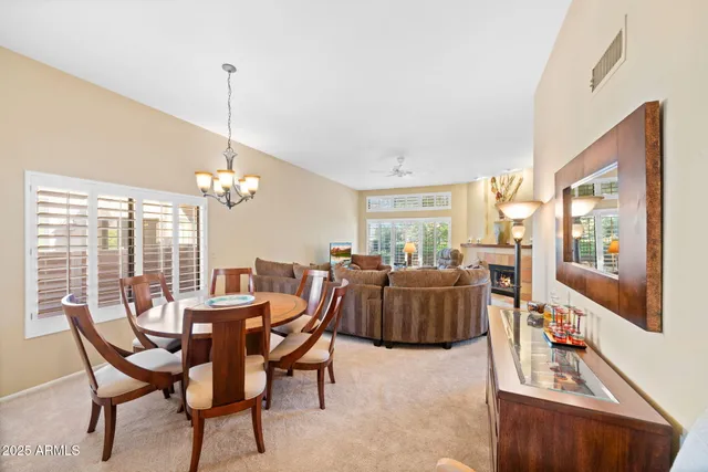 $675,999 | 11837 North 40th Place, Phoenix, AZ 85028